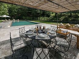 Belvilla by OYO Villa Arnia