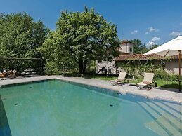 Belvilla by OYO Villa Arnia