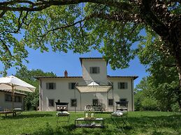 Belvilla by OYO Villa Arnia