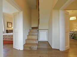 Belvilla by OYO Villa Arnia