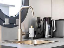 Comfortable Houseboat in Volendam Marina