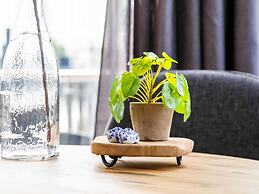 Comfortable Houseboat in Volendam Marina