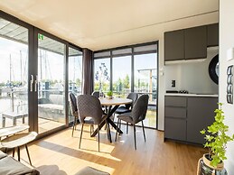 Houseboat in Volendam Marina