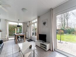 Holiday Home in Baarland With Fenced Garden
