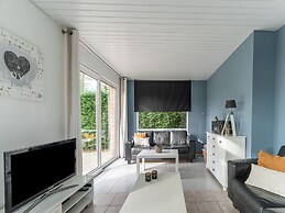 Holiday Home in Baarland With Fenced Garden