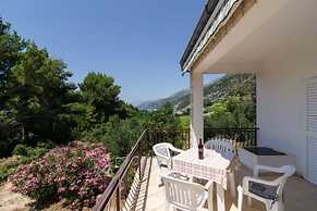 Holiday Home Blue Vineyard- Three Bedroom House With Terrace and Sea V
