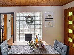 Amazing Holiday Home in Suhl Near Ski Lift