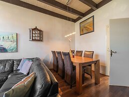 Lovely Holiday Home From 1761 With Contemporary Comfort