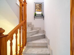 Belvilla by OYO La Casa de Shanaya