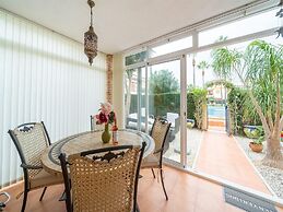 Belvilla by OYO La Casa de Shanaya