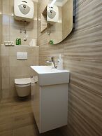 Apartments Boro - Three Bedroom Apartment With Sea View