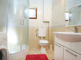 Apartments Boro - Three Bedroom Apartment With Sea View