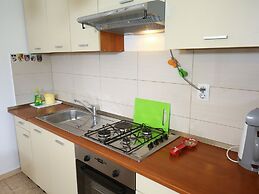 Apartments Boro - Three Bedroom Apartment With Sea View