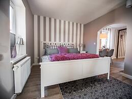 Apartment in a Charming Neighbourhood
