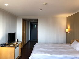 Hermes Hotel