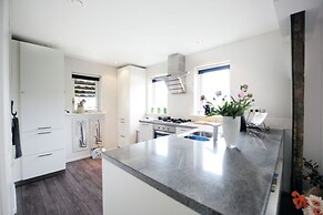 Romantic Holiday Home With Plenty of Cycling and Walking Possibilities