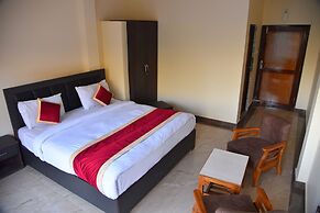 Hotel Lake Paradise Inn