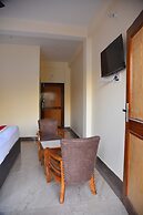 Hotel Lake Paradise Inn