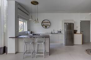 Central17 by TLV2RENT