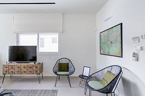 Central17 by TLV2RENT