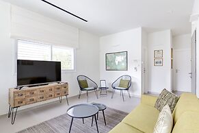 Central17 by TLV2RENT