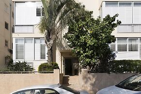 Central17 by TLV2RENT