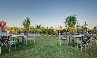 Treebo Khakhri Haveli