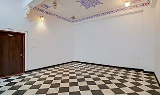 Treebo Khakhri Haveli