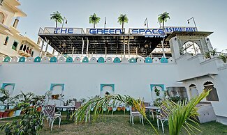 Treebo Khakhri Haveli