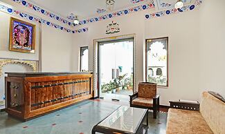 Treebo Khakhri Haveli