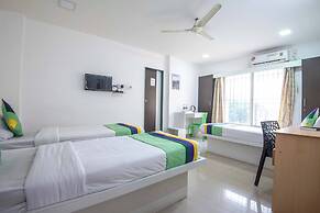 Treebo Empire Executive Premium, Hinjewadi