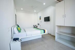 Treebo Empire Executive Premium, Hinjewadi