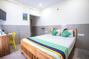 Treebo Empire Executive Premium, Hinjewadi