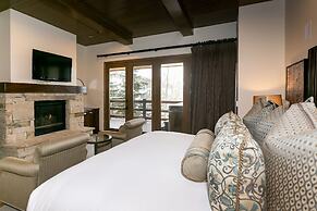 Premium Luxury Three Bedroom Suite with Hot Tub 3 Apartment Hotel by R