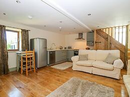 Charming 2-bed Cottage in Otley
