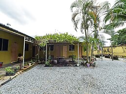 OYO 90702 Empire Inn 1