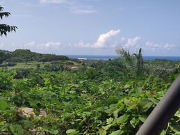 Tropical Breeze Escapes Couples Studio