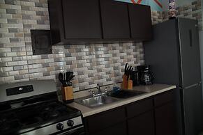 Tropical Breeze Escapes Couples Studio