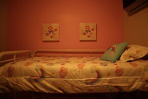 Tropical Breeze Escapes Couples Studio