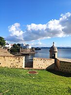 Tropical Breeze Escapes Couples Studio