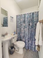 Tropical Breeze Escapes Couples Studio