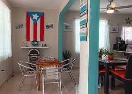 Tropical Breeze Escapes Couples Studio