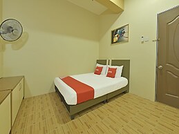 OYO 89845 Hotel Sri Bintang