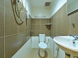 OYO 89845 Hotel Sri Bintang