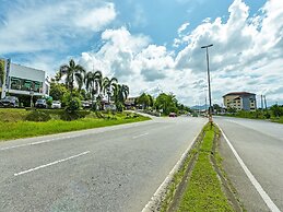 OYO 89845 Hotel Sri Bintang