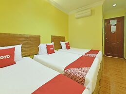 OYO 89845 Hotel Sri Bintang