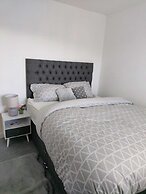 Remarkable and Modern House in Rugby, England