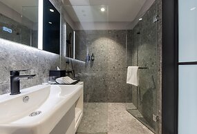 Travelodge Nimman Chiang Mai