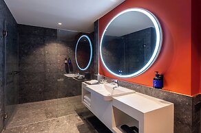 Travelodge Nimman Chiang Mai