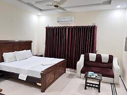 Royal Blue Inn House